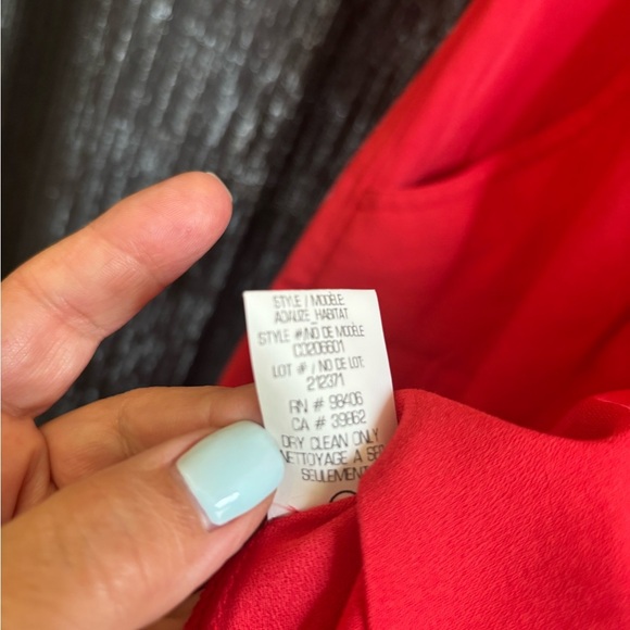 Theory Adelize Habitat Notch V Engine Red Dress Size 6 - Picture 6 of 11